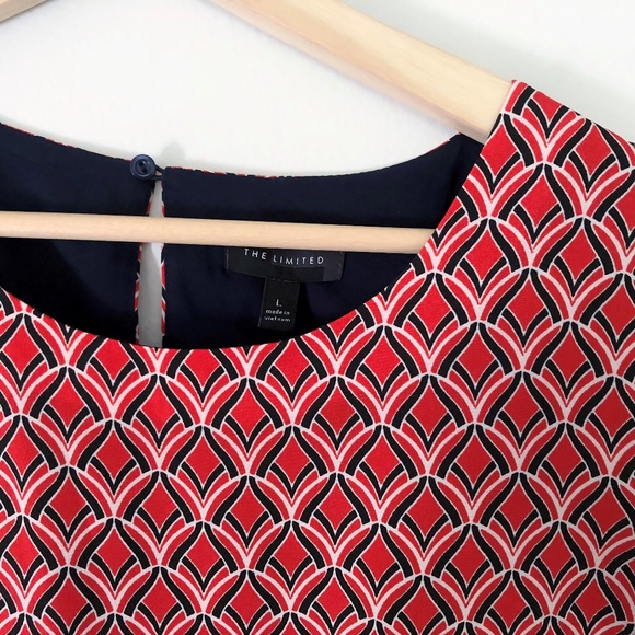 The Limited Red and Navy Short Sleeve Print Dress - Picture 3 of 7